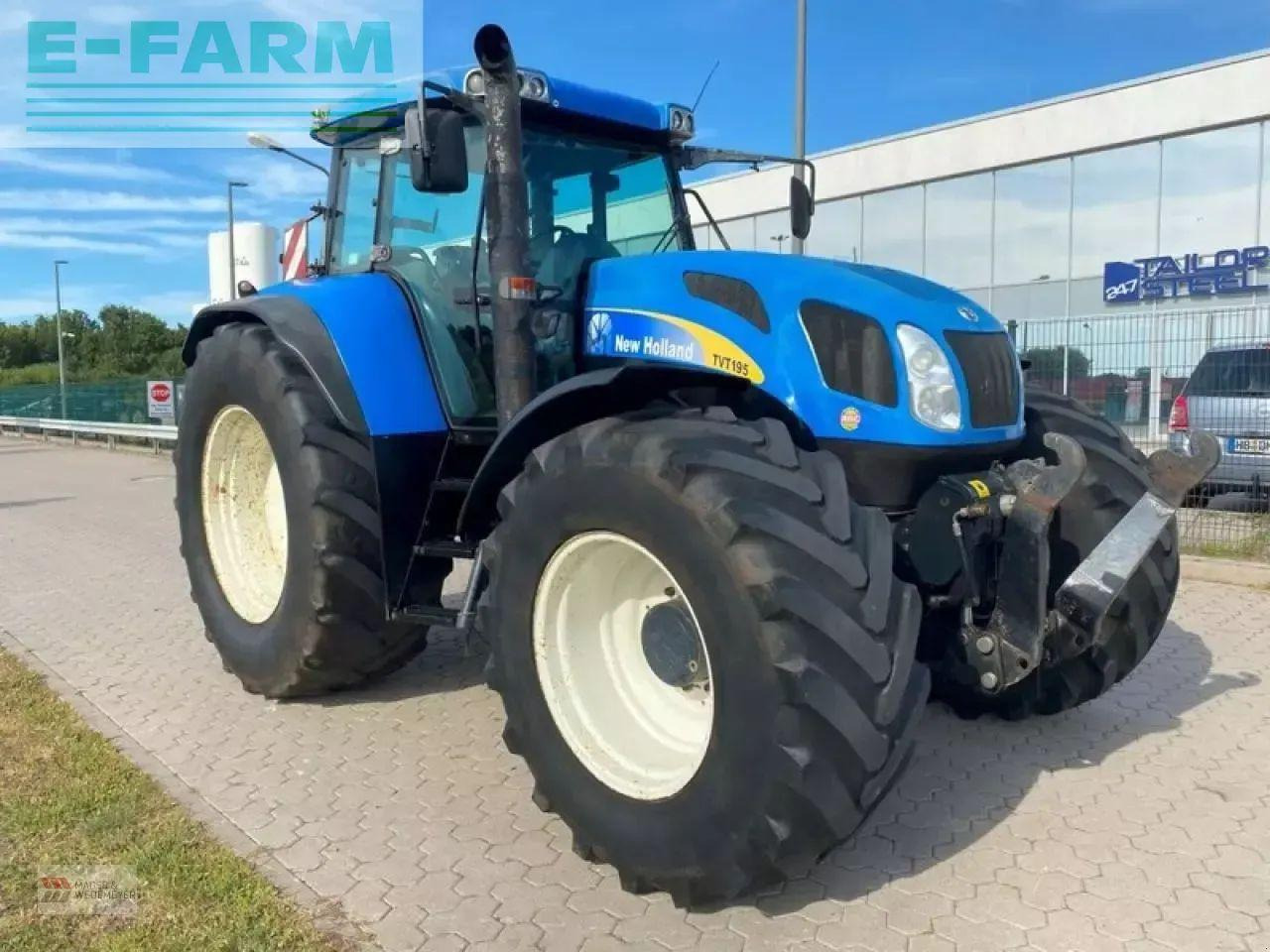 New Holland tvt 195 mit frontzapfwelle - Трактор: фото 3 New Holland tvt 195 mit frontzapfwelle - Трактор: фото 3