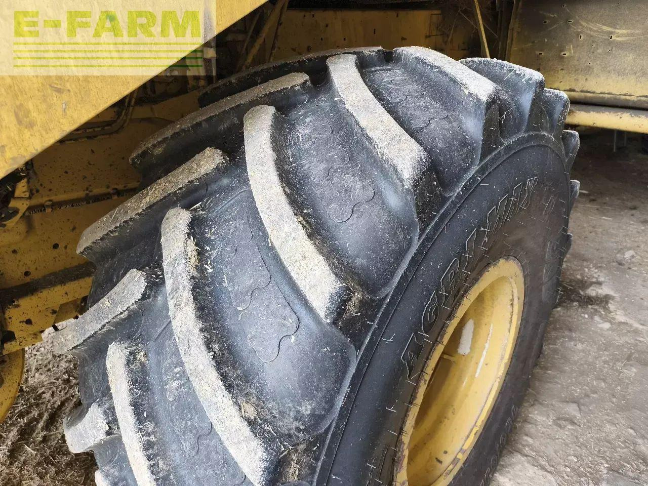 New Holland tx 32 - Зерноуборочный комбайн: фото 5 New Holland tx 32 - Зерноуборочный комбайн: фото 5