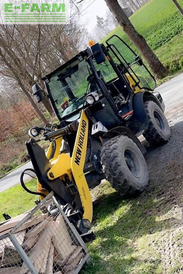 New Holland w50c - Мини-экскаватор: фото 1 New Holland w50c - Мини-экскаватор: фото 1
