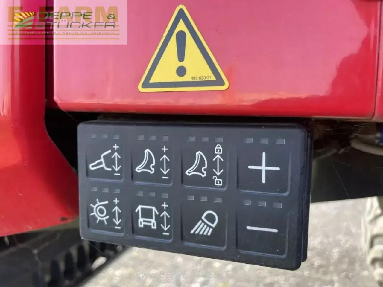 Pöttinger jumbo 7380 - Самозагружающийся прицеп: фото 3 Pöttinger jumbo 7380 - Самозагружающийся прицеп: фото 3