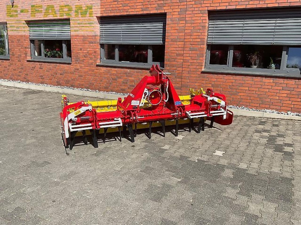 Pöttinger lion 303 - Техника для обработки почвы: фото 1 Pöttinger lion 303 - Техника для обработки почвы: фото 1