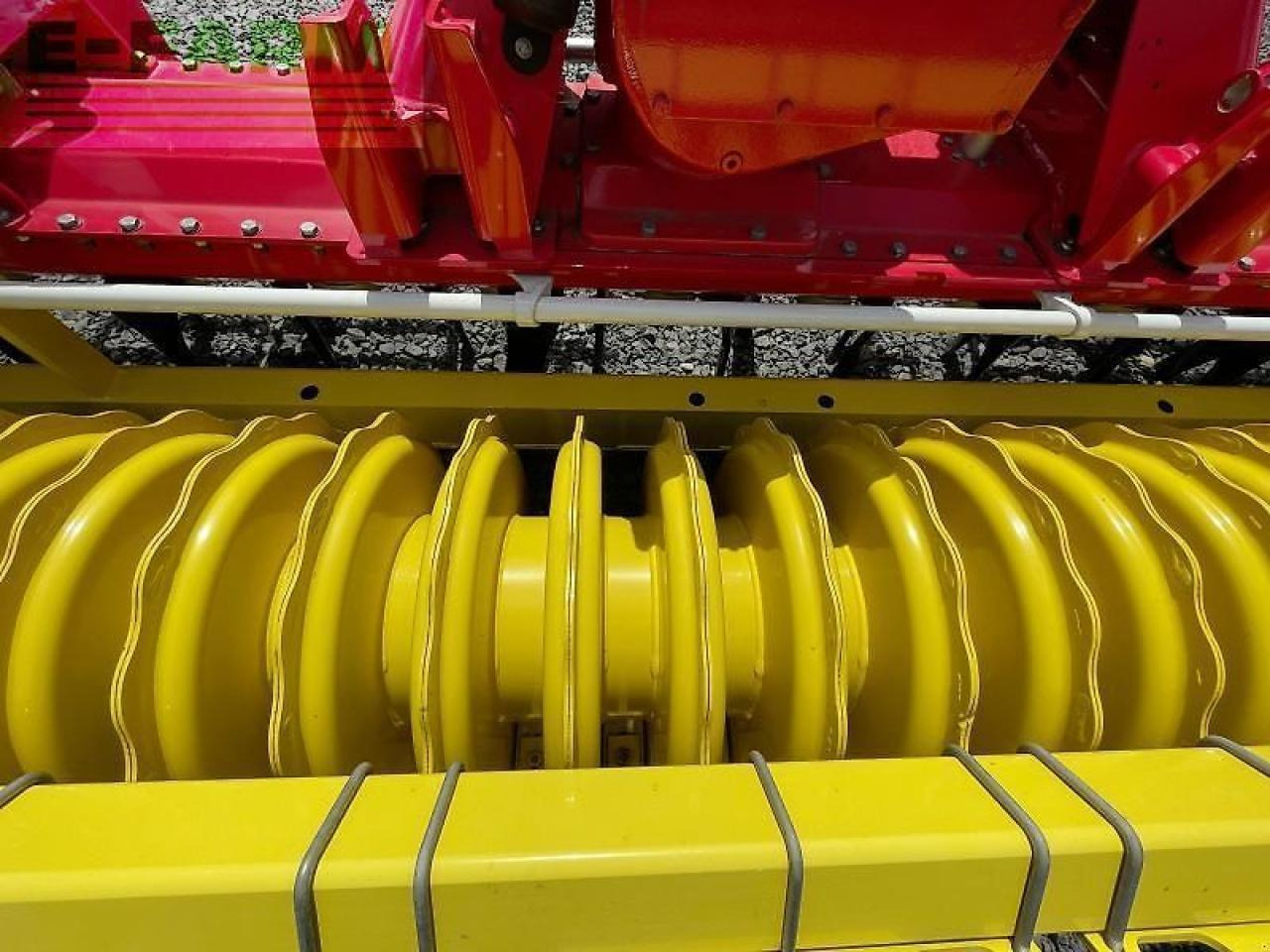 Pöttinger lion 303 spw 550 - Техника для обработки почвы: фото 5 Pöttinger lion 303 spw 550 - Техника для обработки почвы: фото 5