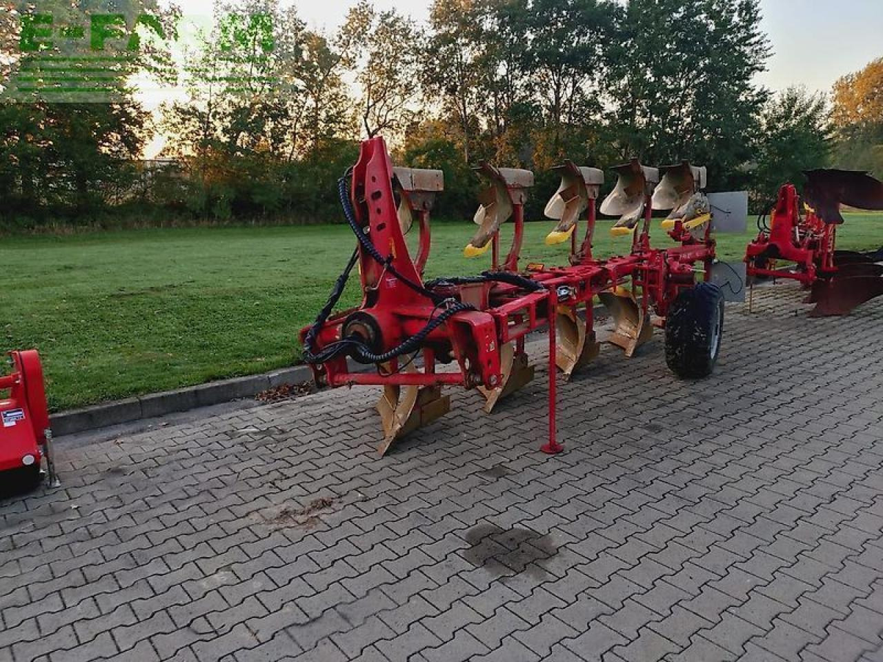 Pöttinger servo 45s plus - Плуг: фото 1 Pöttinger servo 45s plus - Плуг: фото 1