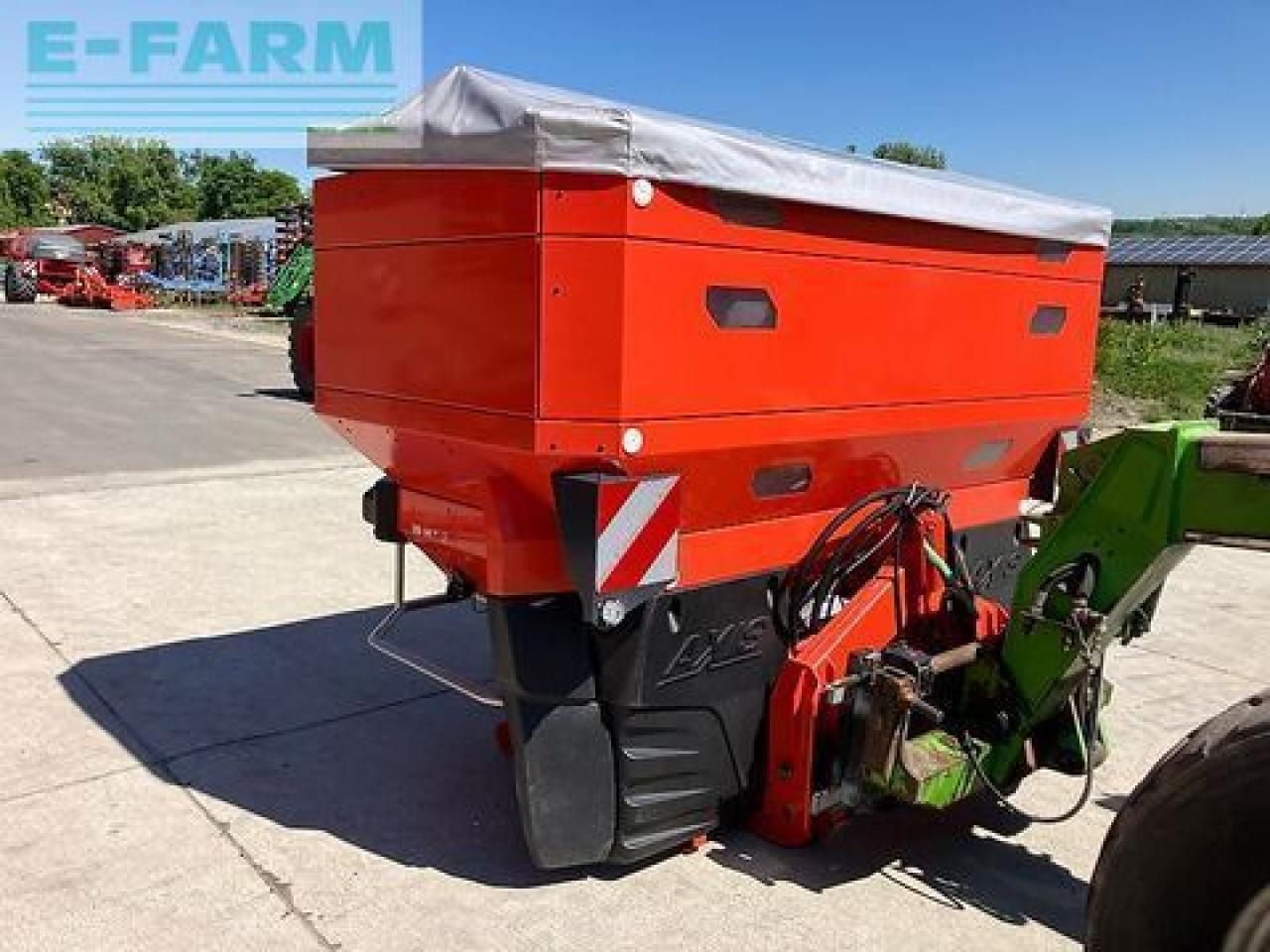 Rauch axis 50.2 emc+w *5200l behältervolumen* - Разбрасыватель удобрений: фото 2 Rauch axis 50.2 emc+w *5200l behältervolumen* - Разбрасыватель удобрений: фото 2