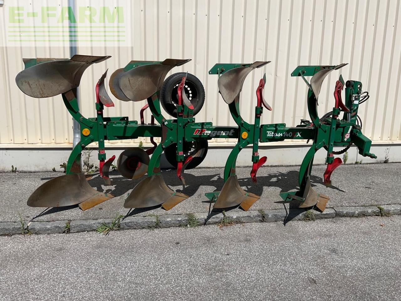 Regent Titan 140 CX - 4sch. - Плуг: фото 2 Regent Titan 140 CX - 4sch. - Плуг: фото 2