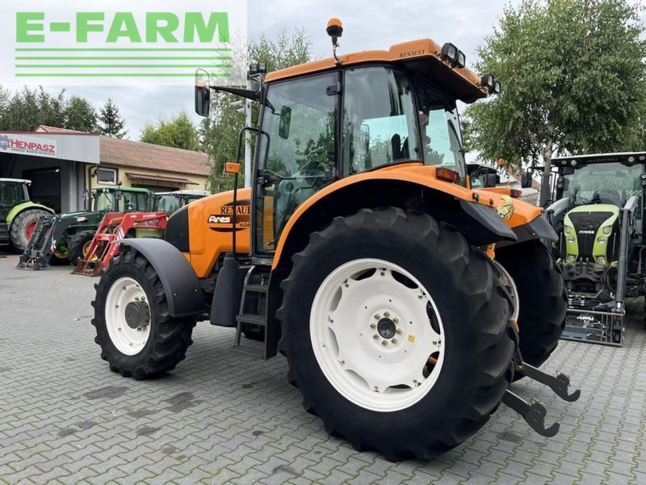 Трактор Renault ares 626 rz: фото 8