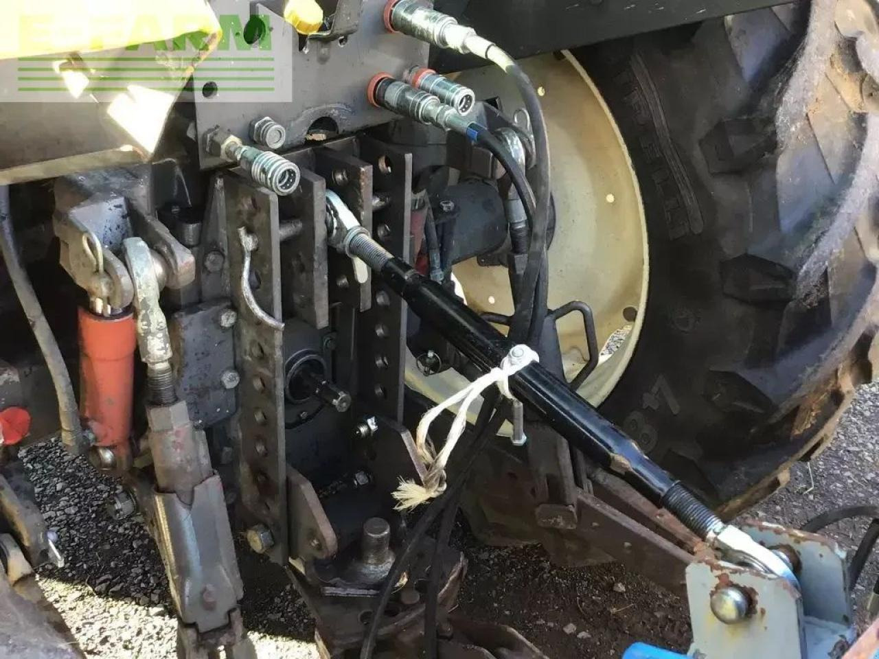 Renault cergos 340 - Трактор: фото 5 Renault cergos 340 - Трактор: фото 5