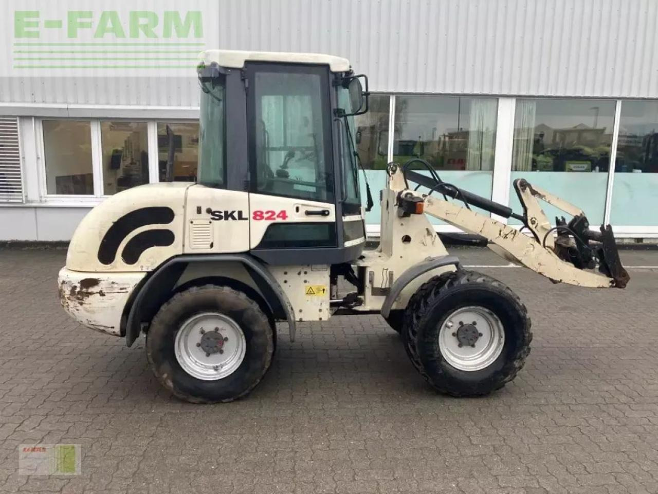 Schaeff skl 824 - Мини-экскаватор: фото 5 Schaeff skl 824 - Мини-экскаватор: фото 5