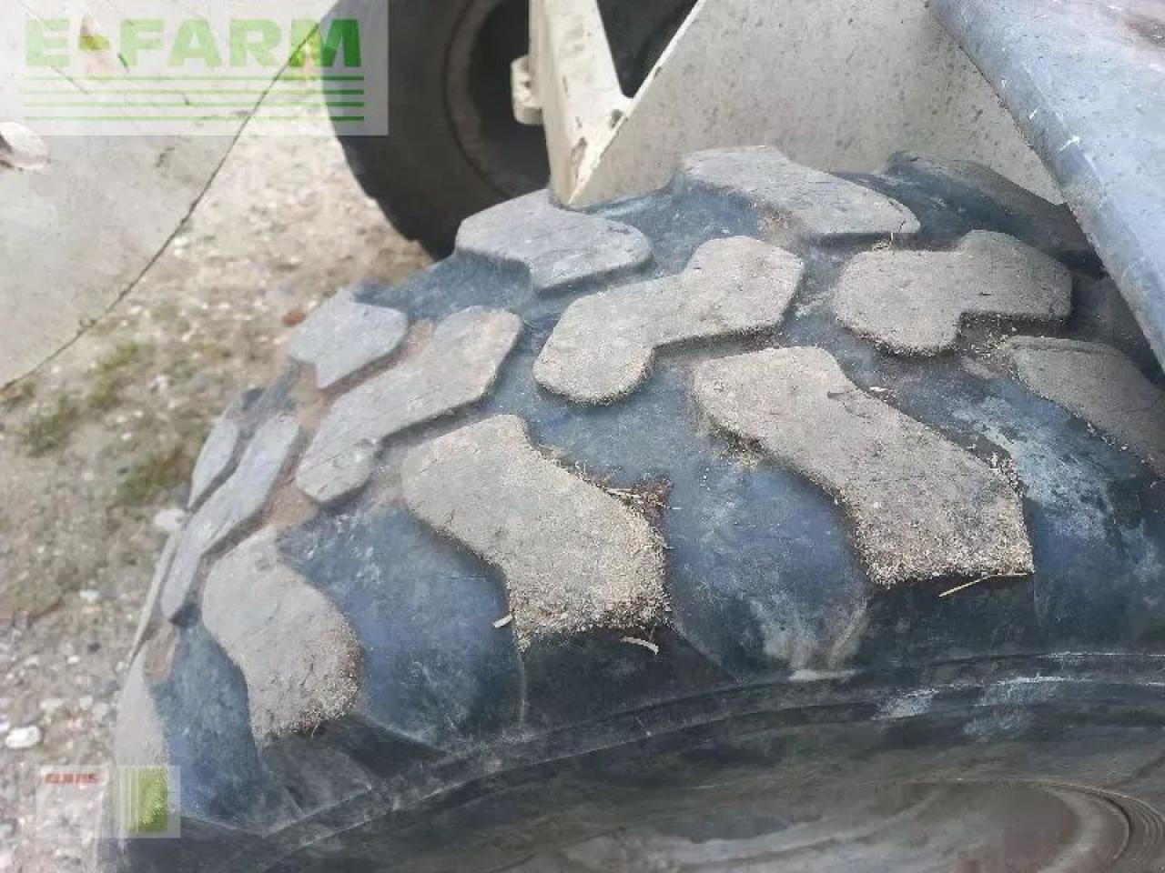 Schaeff skl 824 - Мини-экскаватор: фото 2 Schaeff skl 824 - Мини-экскаватор: фото 2