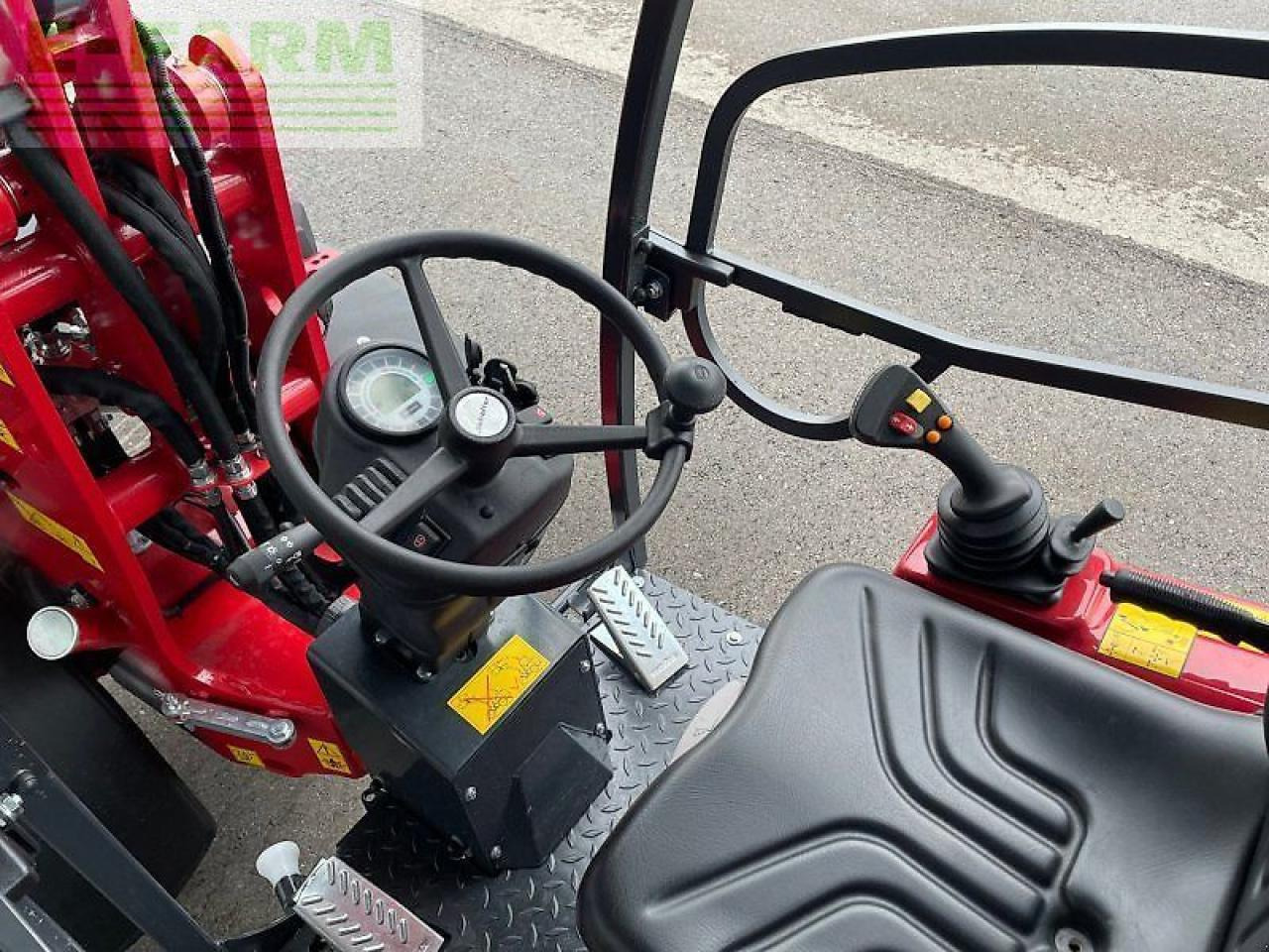 Schäffer 2630 - hubhöhe 311cm, stvzo, kardanwelle - Мини-экскаватор: фото 4 Schäffer 2630 - hubhöhe 311cm, stvzo, kardanwelle - Мини-экскаватор: фото 4