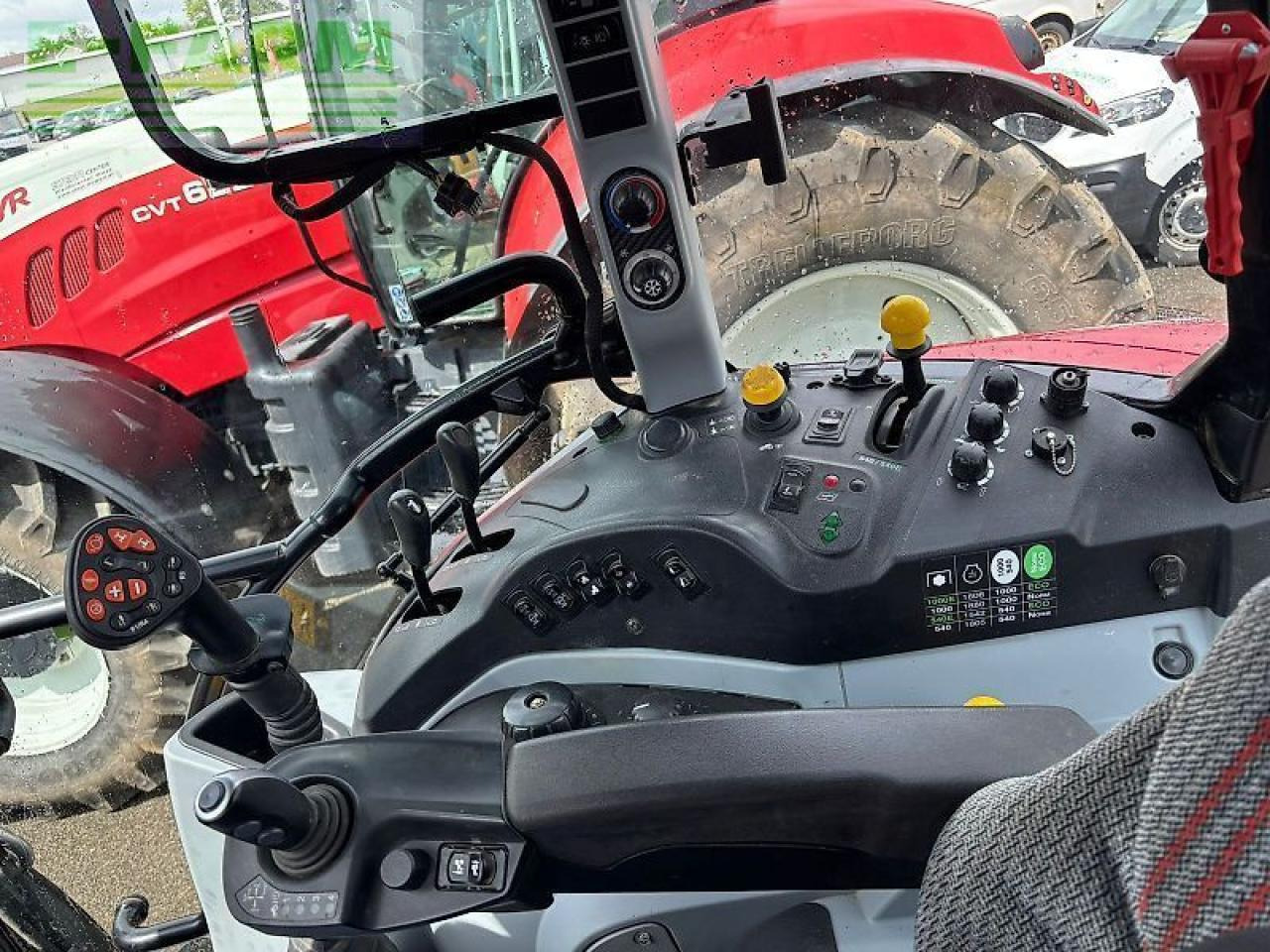 Steyr 4095 multi profi - Трактор: фото 3 Steyr 4095 multi profi - Трактор: фото 3