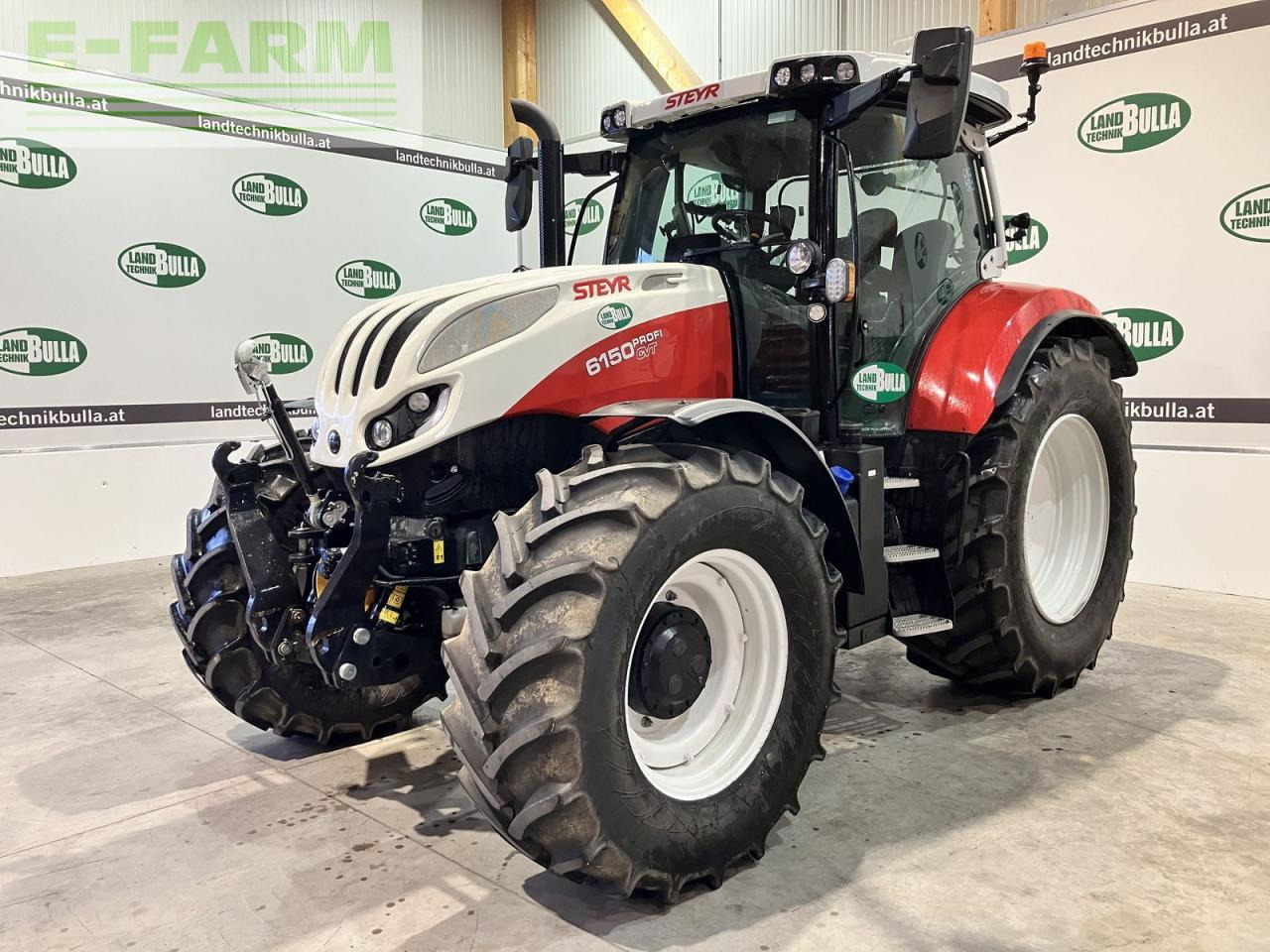 Steyr 6150 profi cvt (stage v) - Трактор: фото 1 Steyr 6150 profi cvt (stage v) - Трактор: фото 1