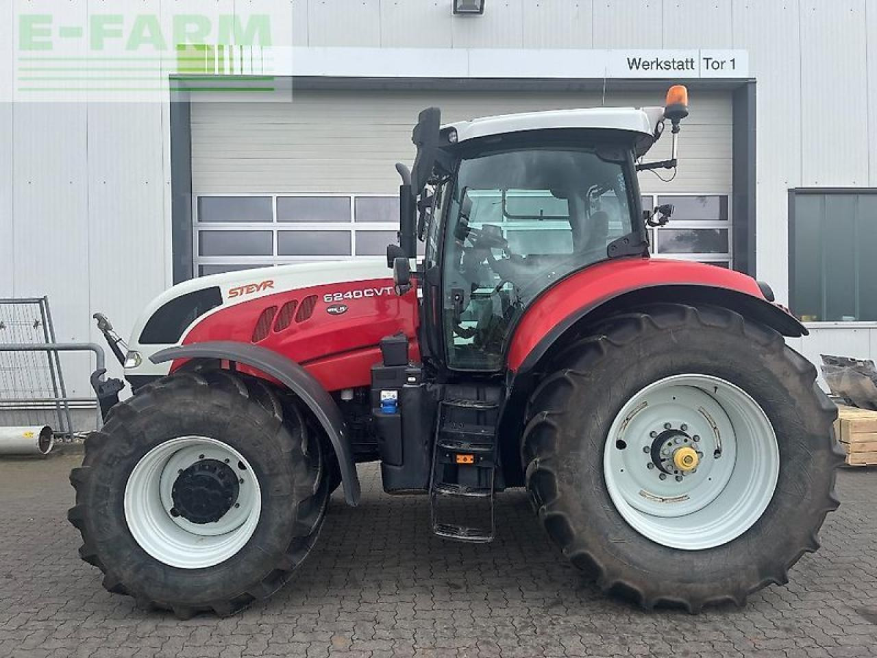 Steyr 6240 cvt - Трактор: фото 1 Steyr 6240 cvt - Трактор: фото 1