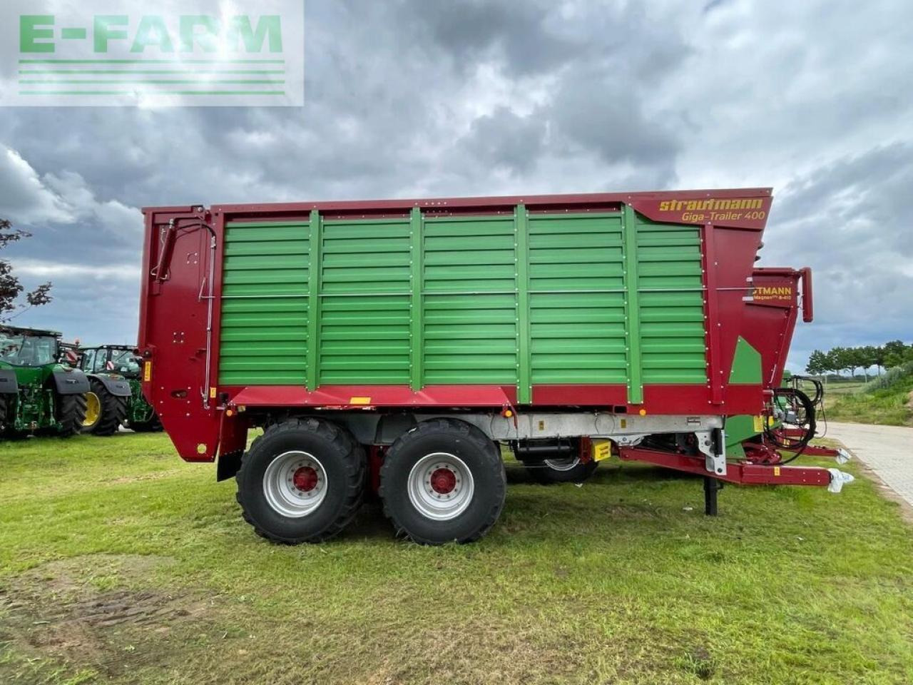 Strautmann giga-trailer 400 - Сельскохозяйственный прицеп-самосвал: фото 3 Strautmann giga-trailer 400 - Сельскохозяйственный прицеп-самосвал: фото 3