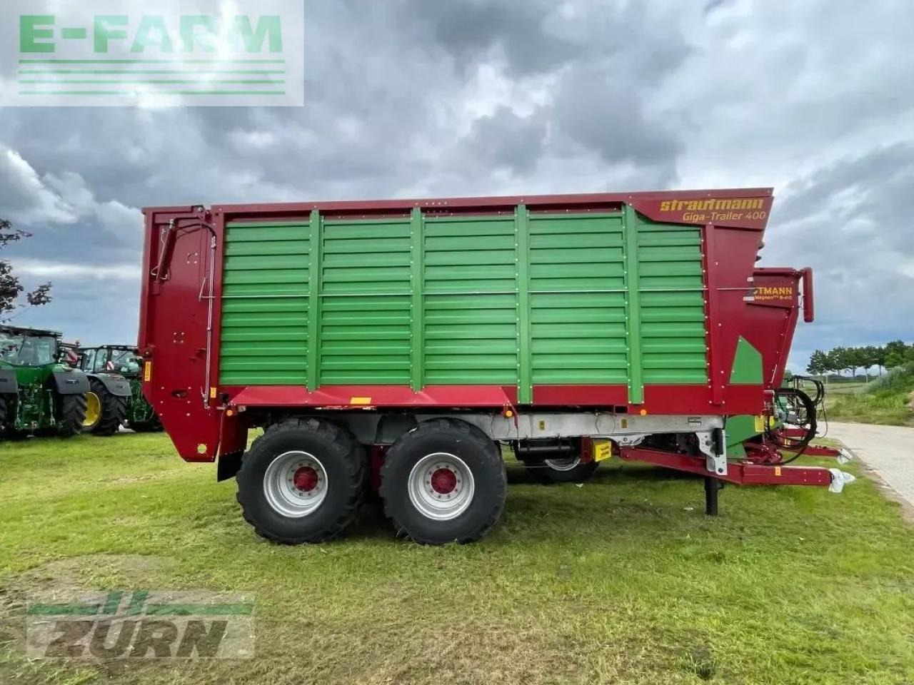 Strautmann giga-trailer 400 - Сельскохозяйственный прицеп-самосвал: фото 3 Strautmann giga-trailer 400 - Сельскохозяйственный прицеп-самосвал: фото 3