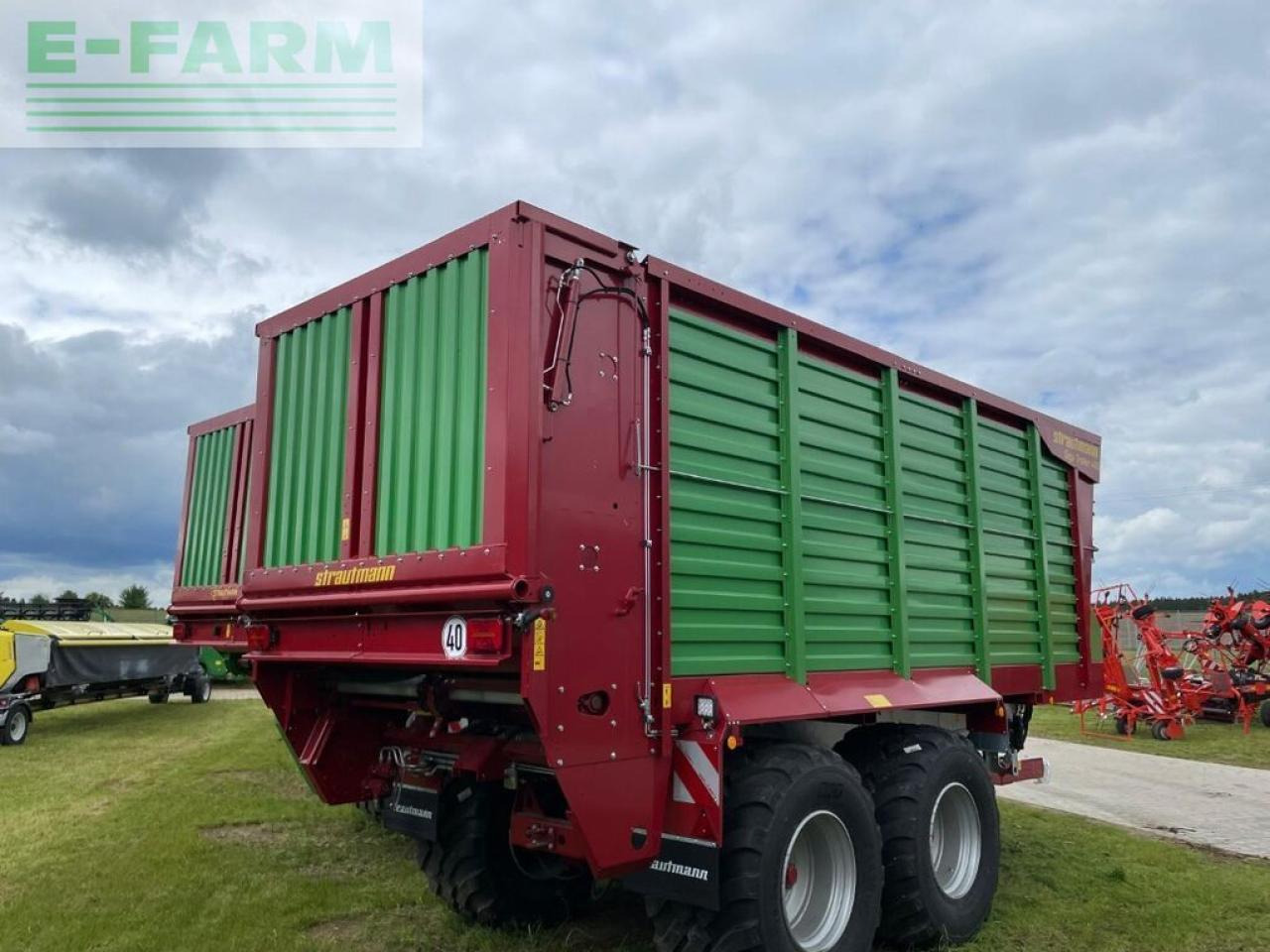 Strautmann giga-trailer 400 - Сельскохозяйственный прицеп-самосвал: фото 4 Strautmann giga-trailer 400 - Сельскохозяйственный прицеп-самосвал: фото 4