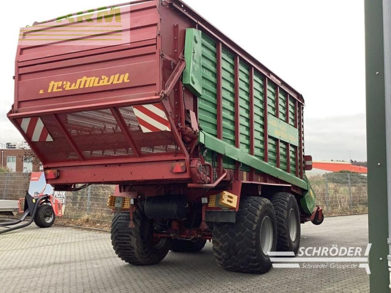 Strautmann giga vitesse 4 do duo - Сельскохозяйственный прицеп-самосвал: фото 3 Strautmann giga vitesse 4 do duo - Сельскохозяйственный прицеп-самосвал: фото 3