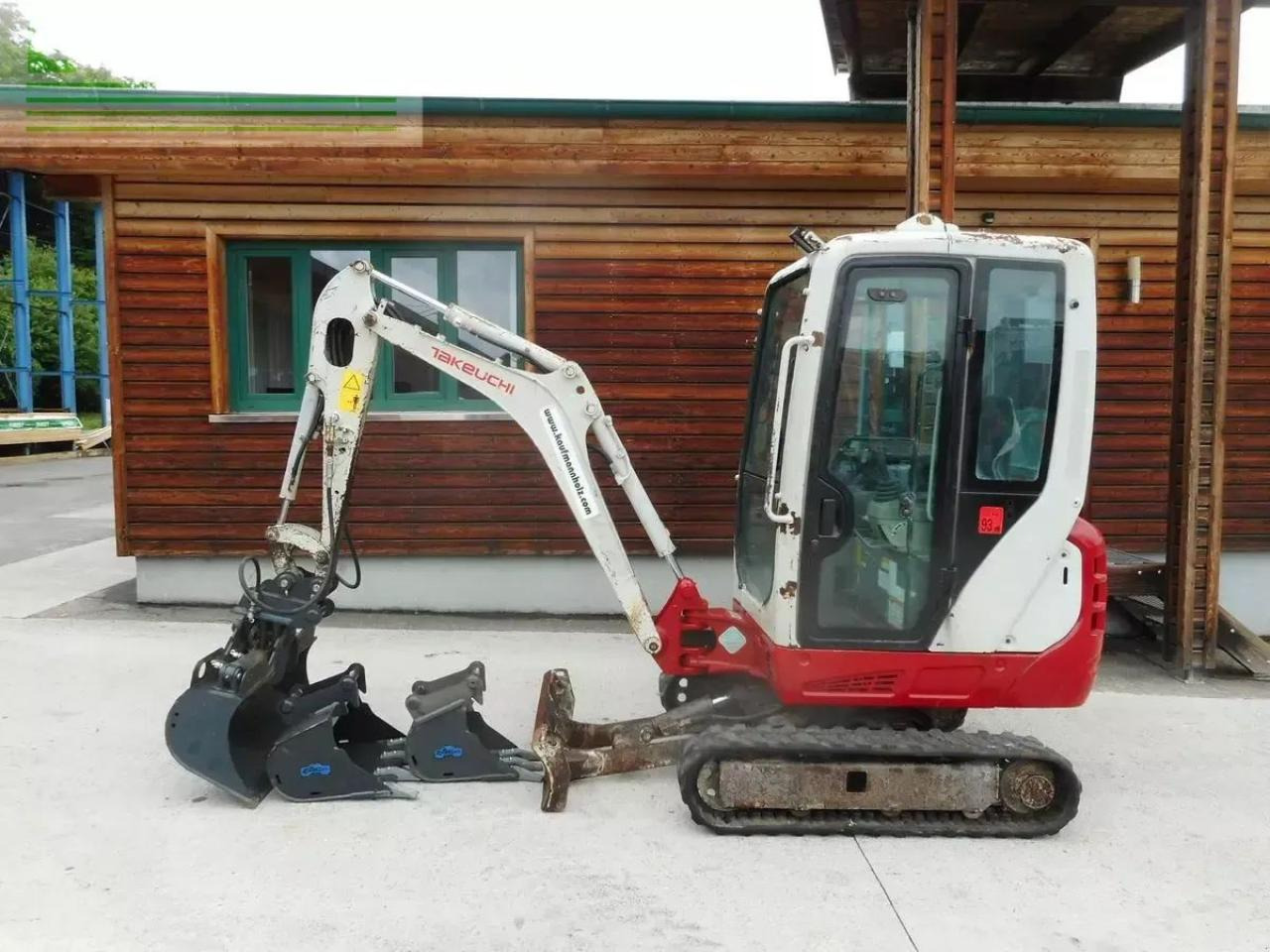Takeuchi tb 216 ( 1.865kg ) schnellwechsler neu! löffel - Мини-экскаватор: фото 1 Takeuchi tb 216 ( 1.865kg ) schnellwechsler neu! löffel - Мини-экскаватор: фото 1