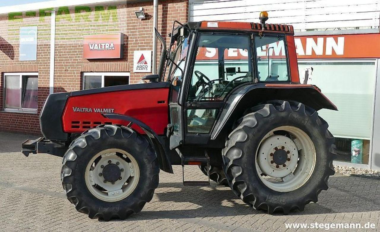 Valmet valtra 6200 - Трактор: фото 2 Valmet valtra 6200 - Трактор: фото 2