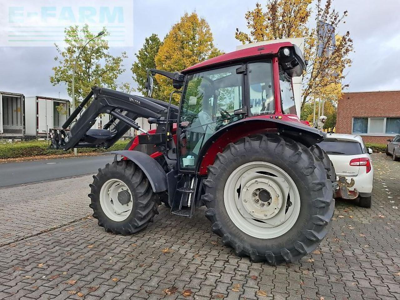 Трактор Valtra a95 hi-tech: фото 8