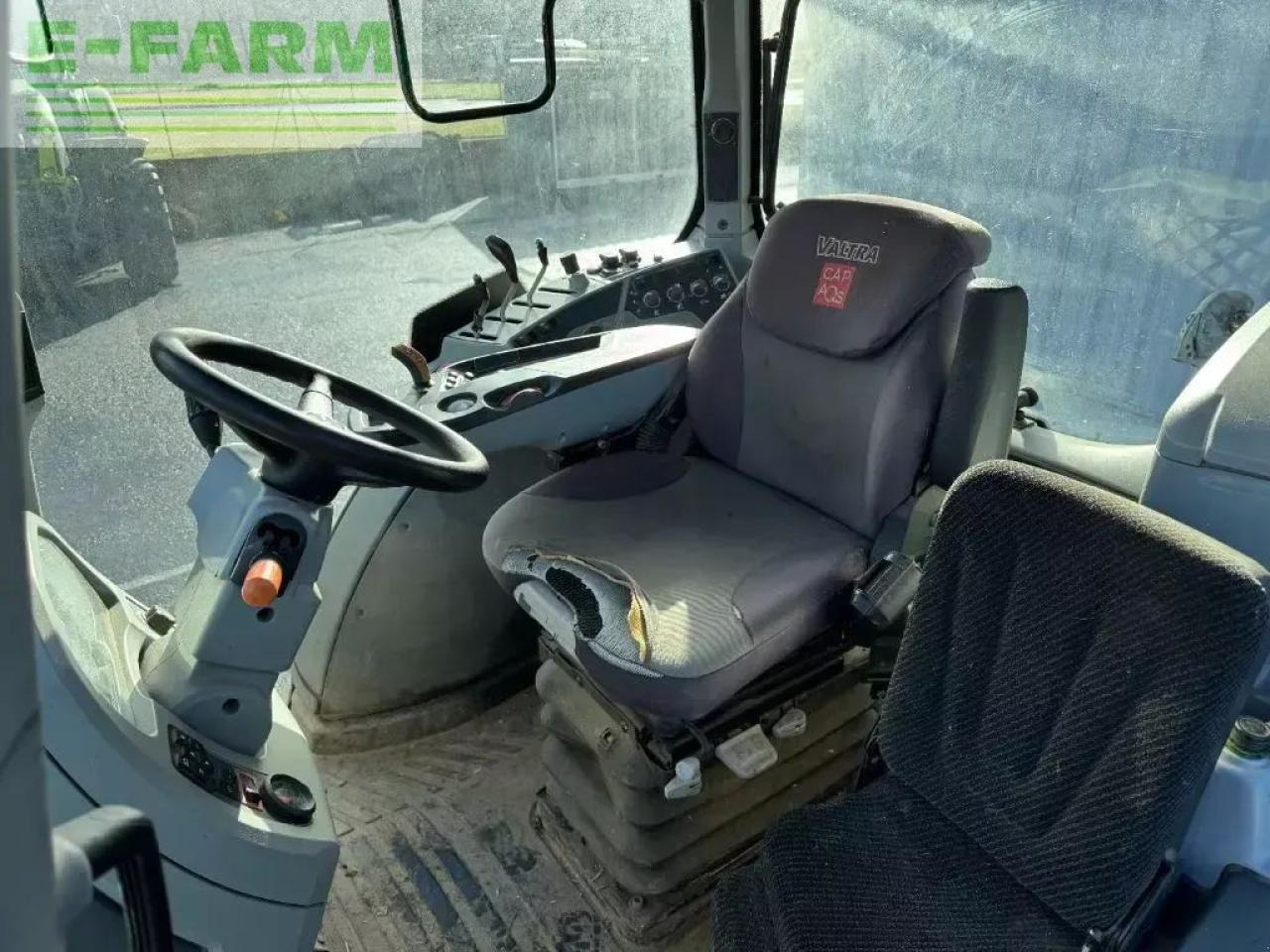 Valtra n 104 h5 - Трактор: фото 5 Valtra n 104 h5 - Трактор: фото 5