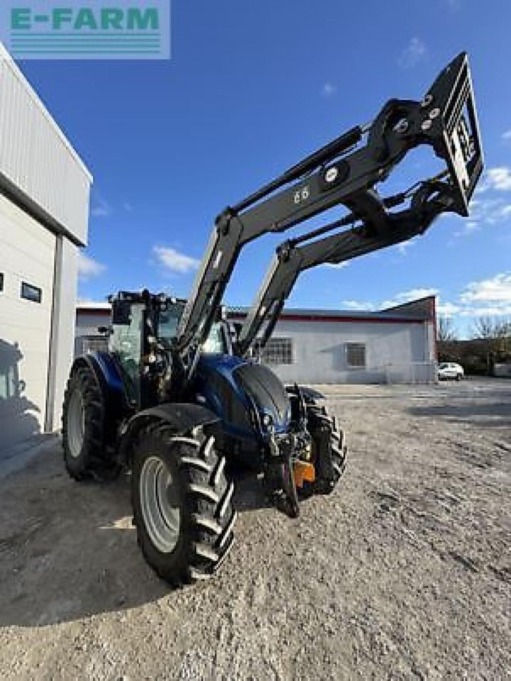 Valtra n134a - Трактор: фото 1 Valtra n134a - Трактор: фото 1