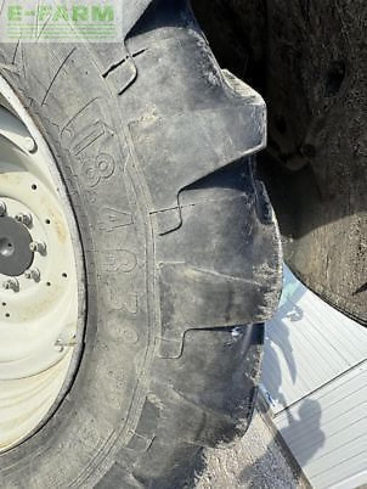 Valtra n134a - Трактор: фото 5 Valtra n134a - Трактор: фото 5