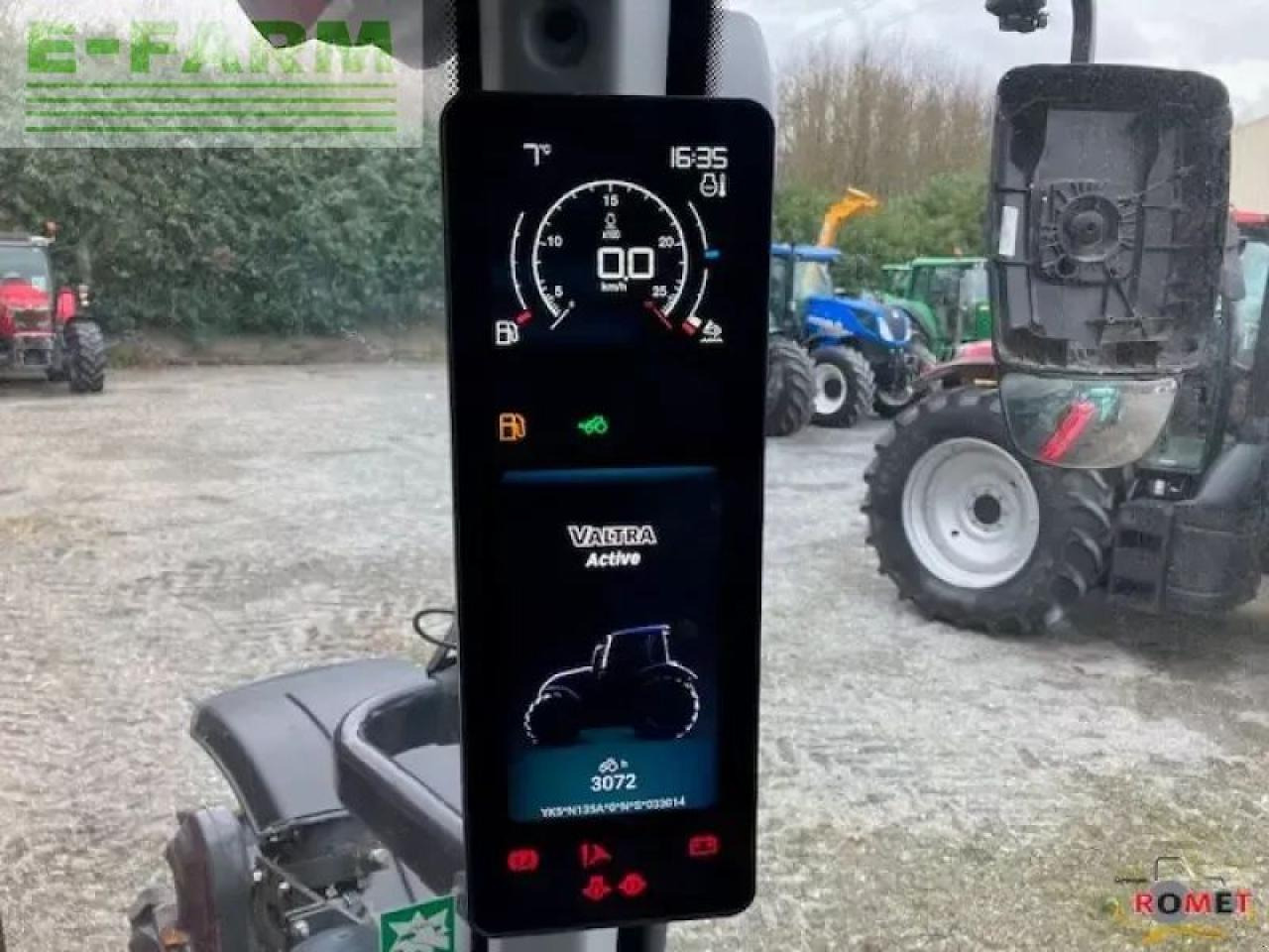 Valtra n135 - Трактор: фото 4 Valtra n135 - Трактор: фото 4