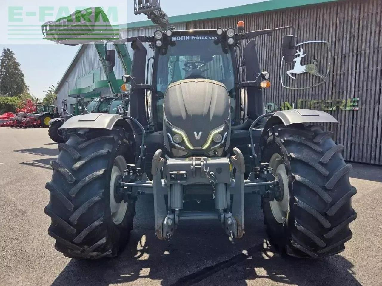 Valtra n135 - Трактор: фото 5 Valtra n135 - Трактор: фото 5