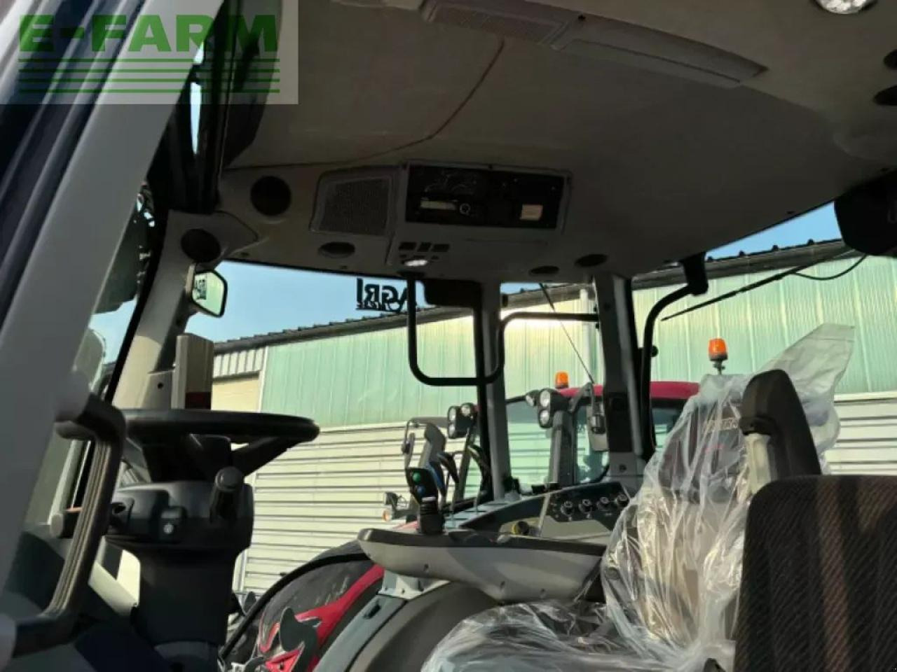 Трактор Valtra n135h: фото 8 Трактор Valtra n135h: фото 8