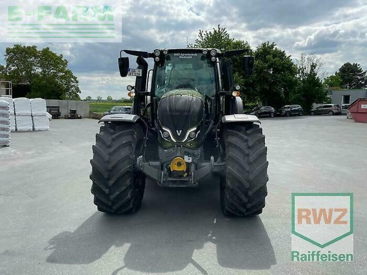 Valtra n175a - Трактор: фото 5 Valtra n175a - Трактор: фото 5
