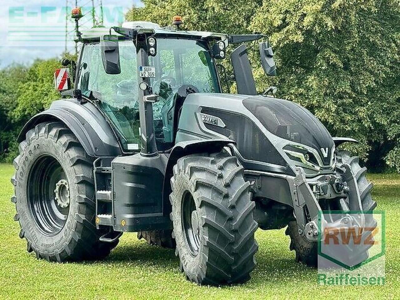 Valtra q305 - Трактор: фото 1 Valtra q305 - Трактор: фото 1