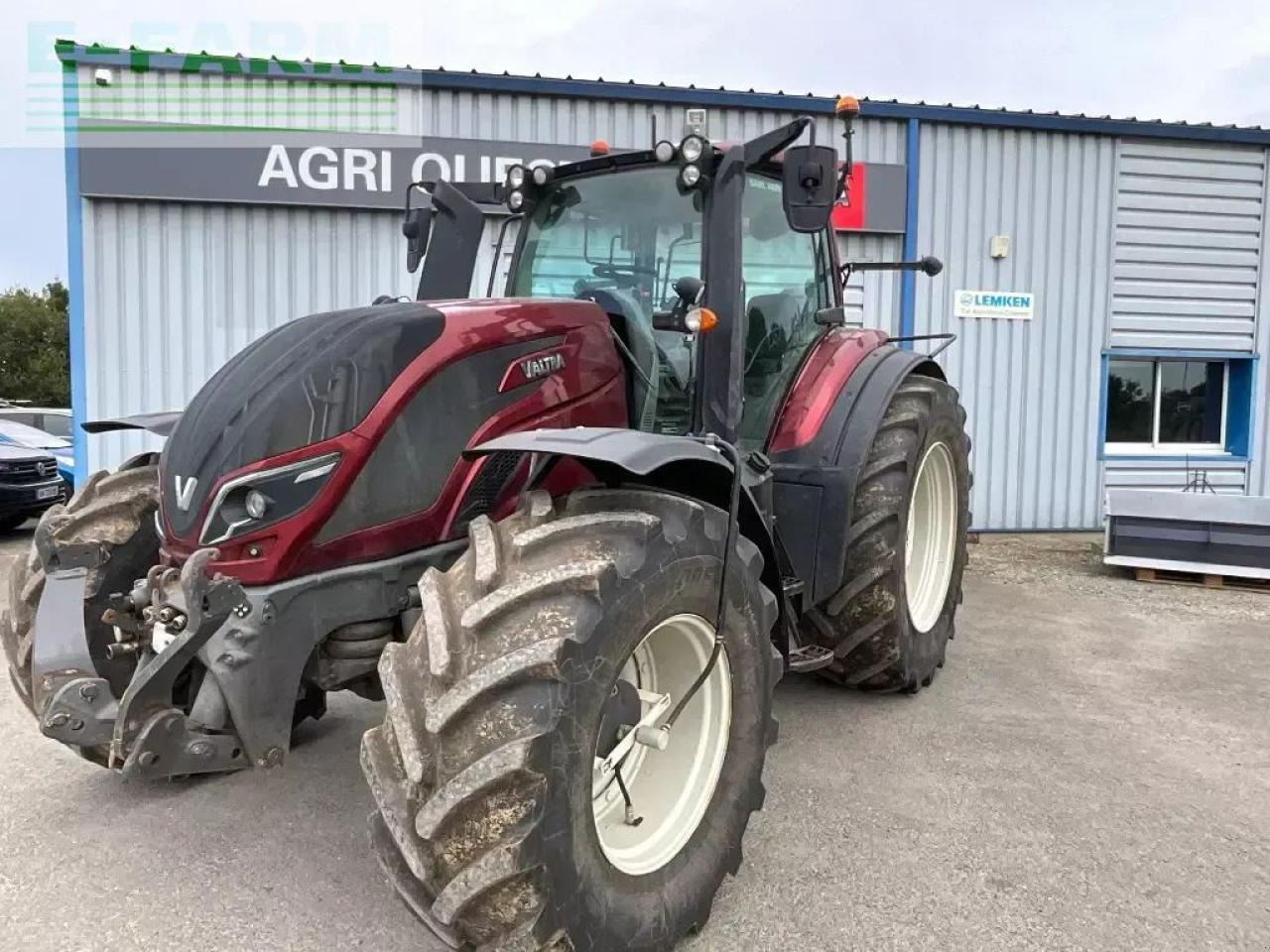 Valtra t 234 v smarttouch - Трактор: фото 4 Valtra t 234 v smarttouch - Трактор: фото 4