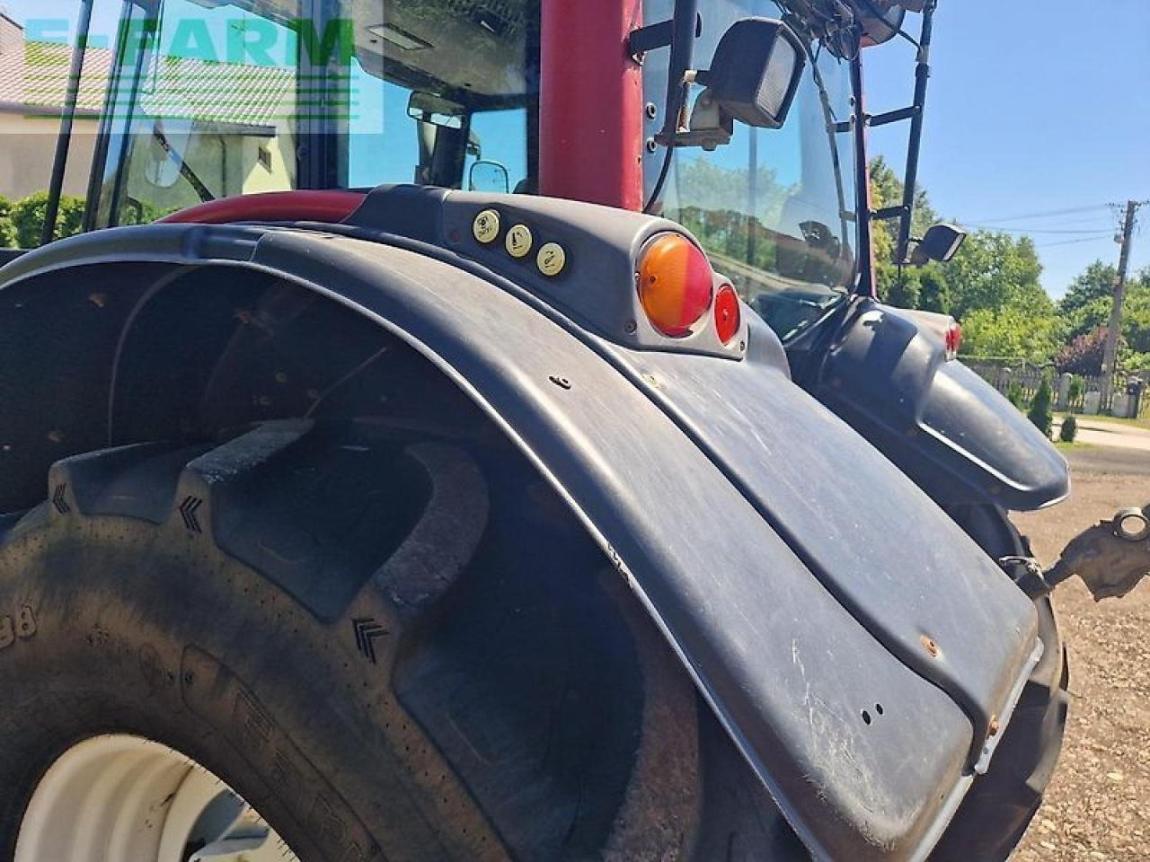 Трактор Valtra t151 hitech: фото 17