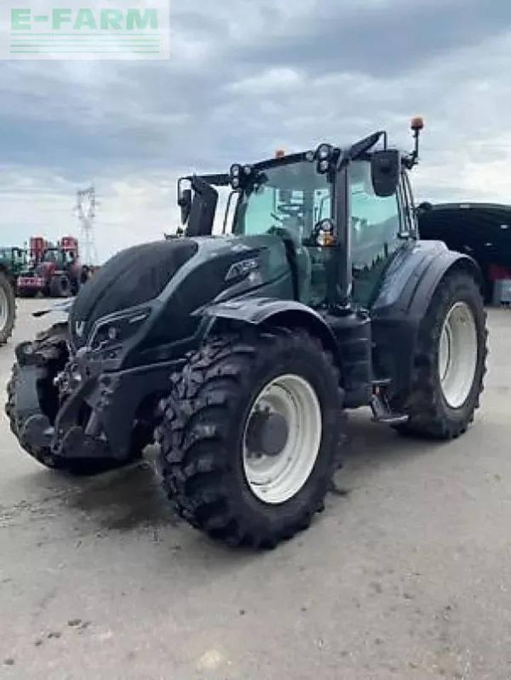 Valtra t234 versu Versu - Трактор: фото 1 Valtra t234 versu Versu - Трактор: фото 1