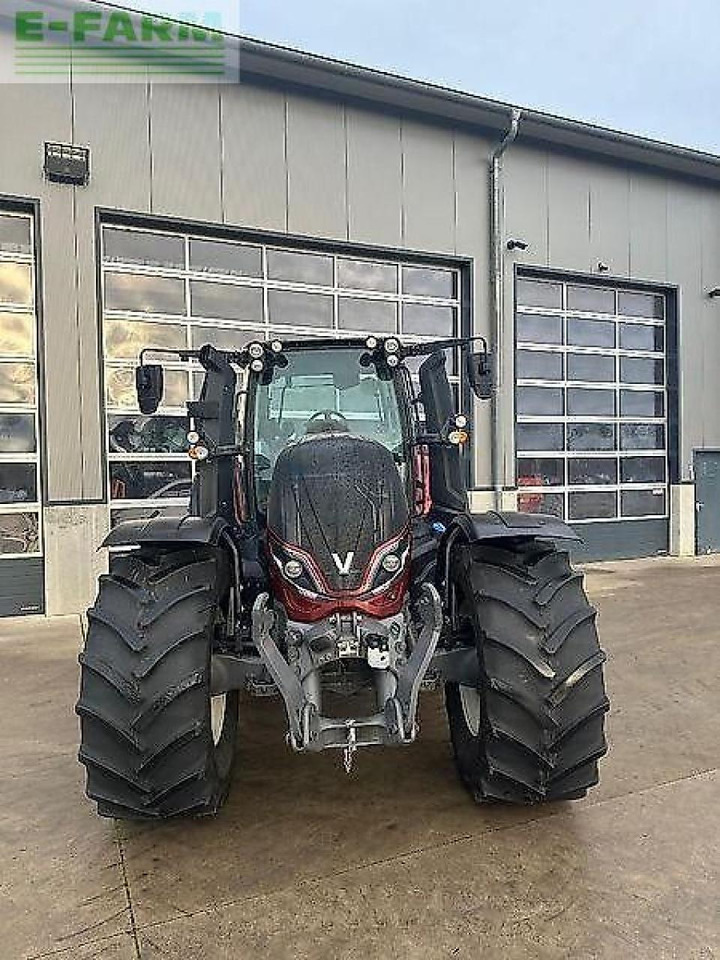 Valtra t235d - Трактор: фото 3 Valtra t235d - Трактор: фото 3