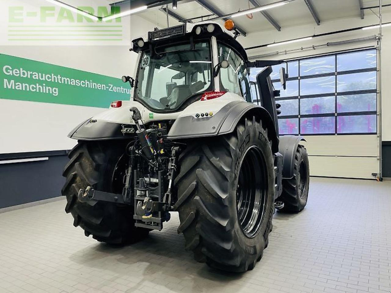 Valtra t235d - Трактор: фото 5 Valtra t235d - Трактор: фото 5