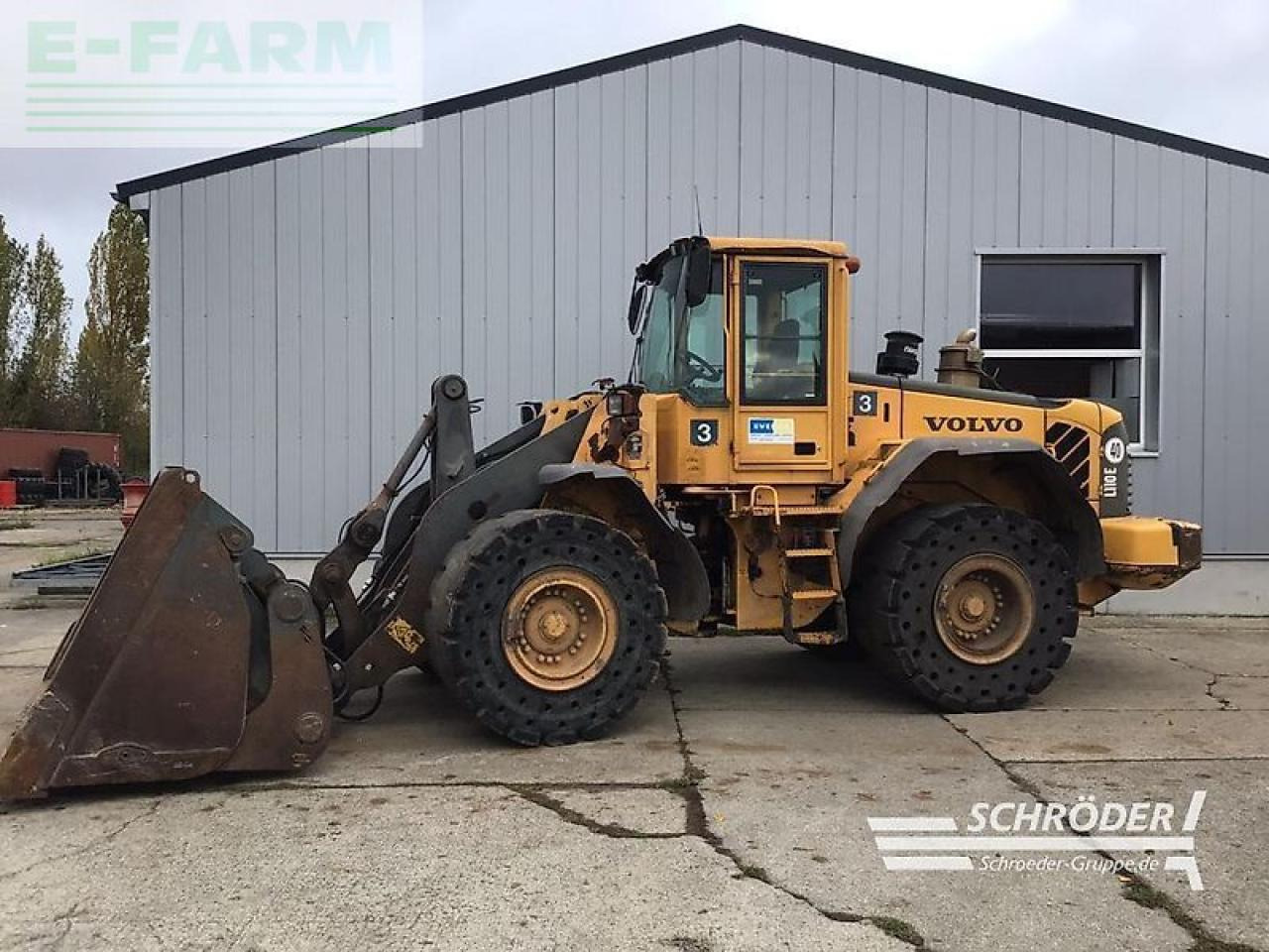 Volvo l 110 e - Мини-экскаватор: фото 1 Volvo l 110 e - Мини-экскаватор: фото 1