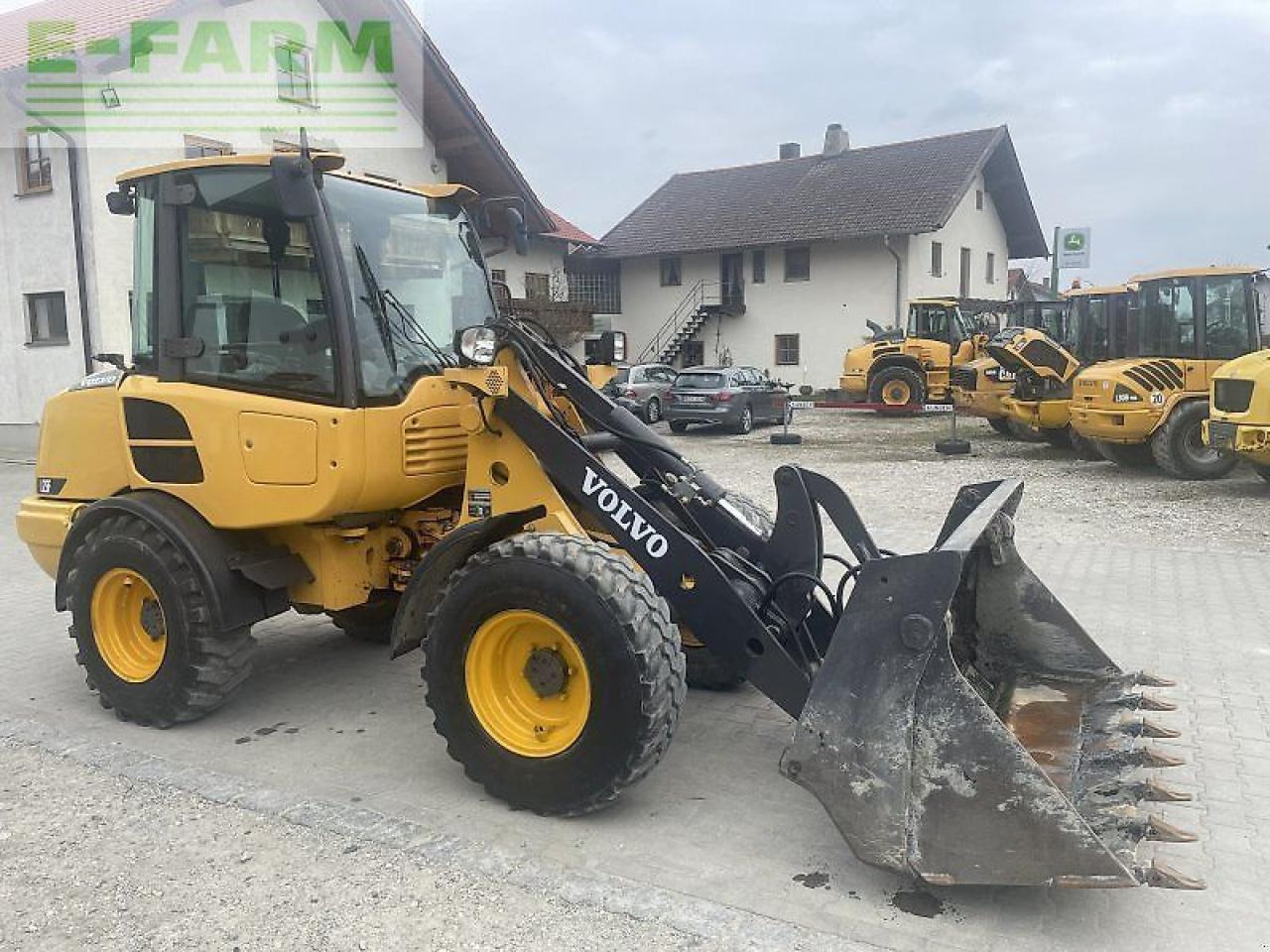 Volvo l 25f - Мини-экскаватор: фото 5 Volvo l 25f - Мини-экскаватор: фото 5