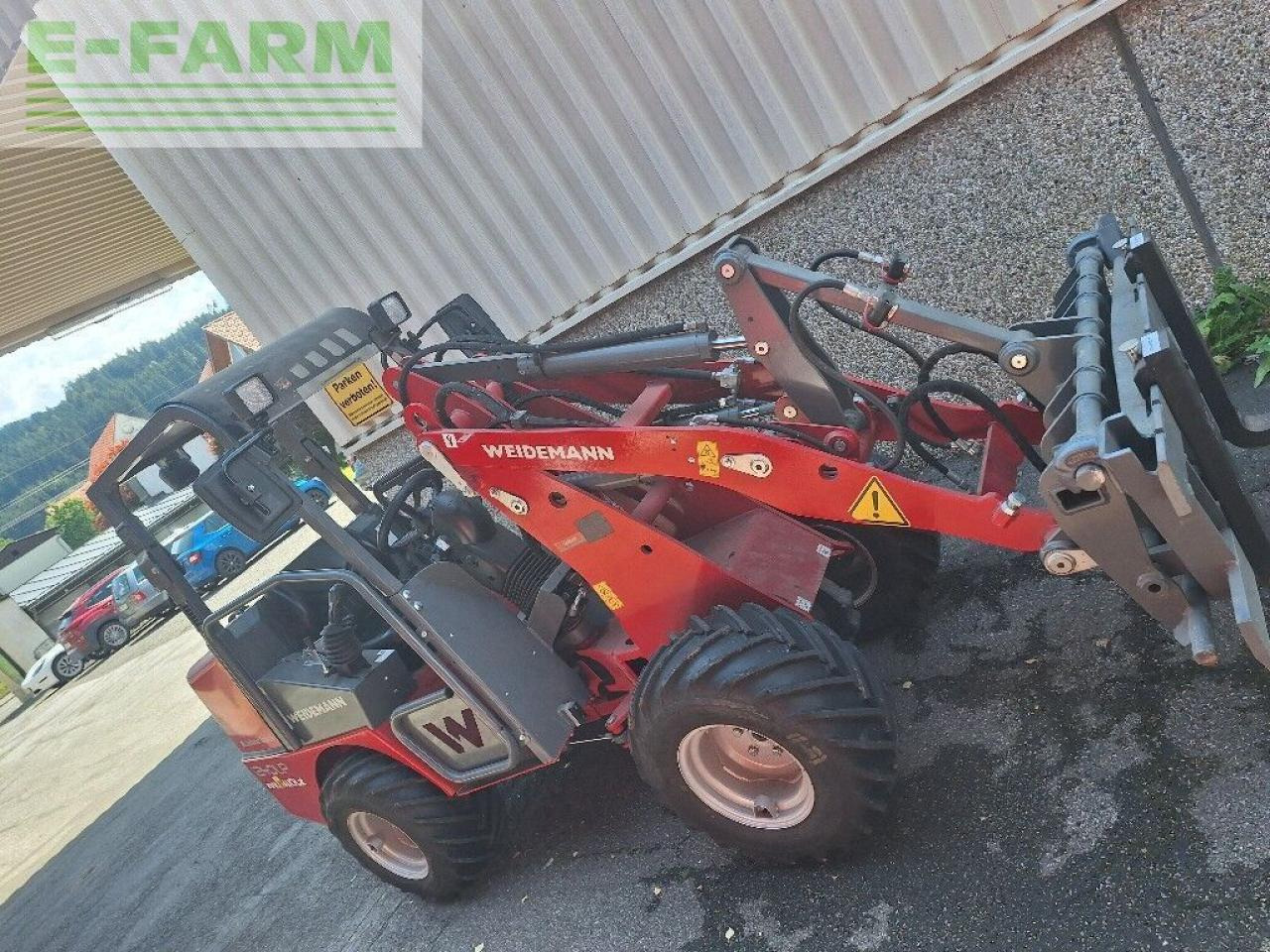 Weidemann 1240 lp - Мини-экскаватор: фото 1 Weidemann 1240 lp - Мини-экскаватор: фото 1