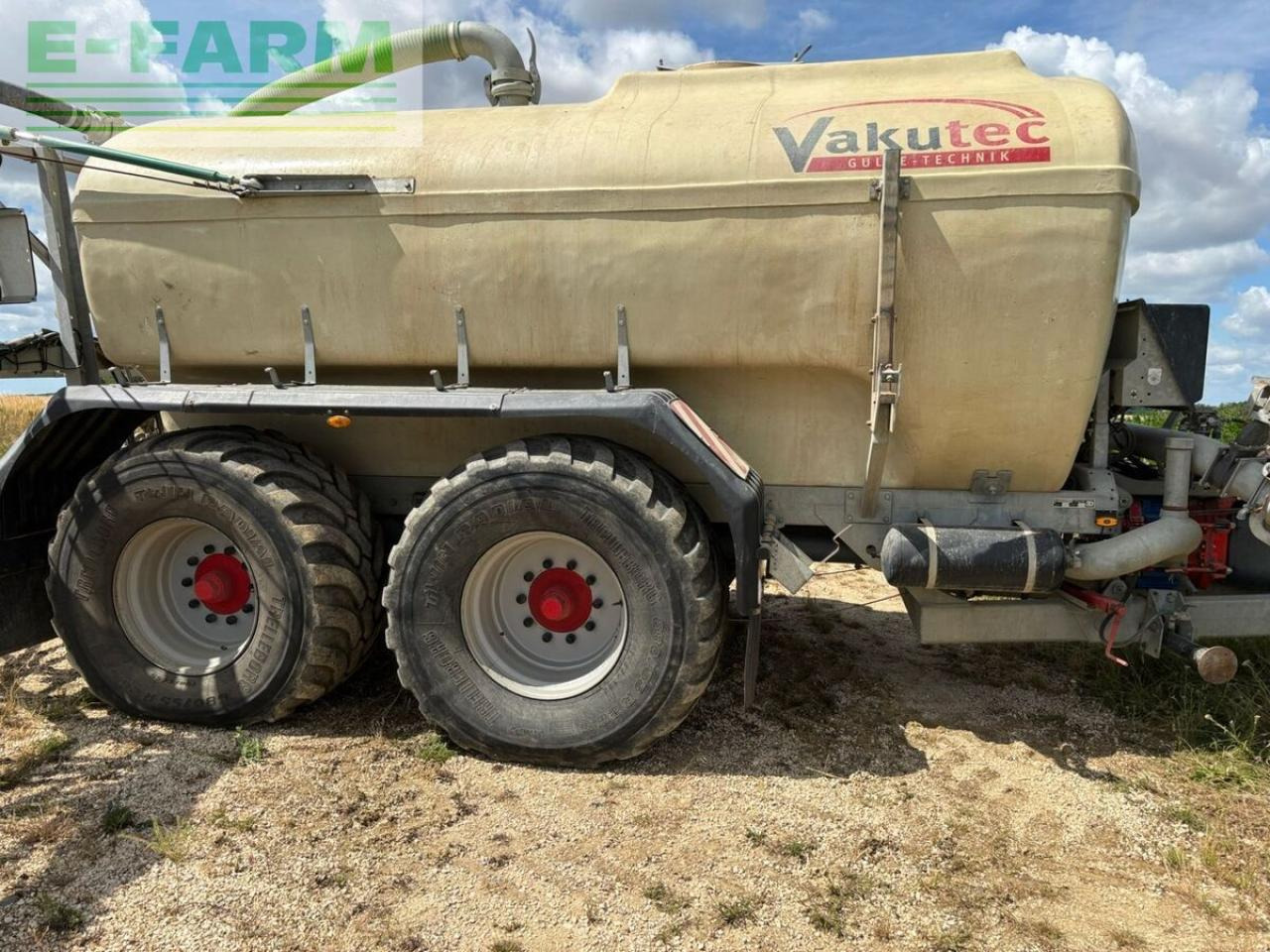 K 14 pul 14m3 mit 15m schleppschlauch - Цистерна для жидкого навоза: фото 2 K 14 pul 14m3 mit 15m schleppschlauch - Цистерна для жидкого навоза: фото 2