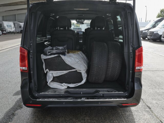 MERCEDES-BENZ EQV 300 Avantgarde,Extralang,6Sitze,2xKlima,LED... - Микроавтобус, Электробус: фото 2 MERCEDES-BENZ EQV 300 Avantgarde,Extralang,6Sitze,2xKlima,LED... - Микроавтобус, Электробус: фото 2