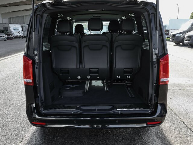 MERCEDES-BENZ EQV 300 Avantgarde Line,lang,7Sitze,2xKlima,LED... - Пассажирский фургон, Электрический фургон: фото 2 MERCEDES-BENZ EQV 300 Avantgarde Line,lang,7Sitze,2xKlima,LED... - Пассажирский фургон, Электрический фургон: фото 2