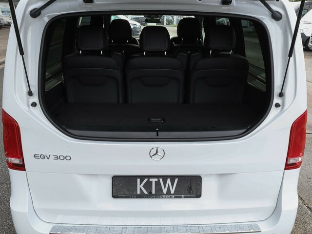 Пассажирский фургон, Электрический фургон MERCEDES-BENZ EQV 300 Avantgarde,lang,7Sitze,2xSchiebetür,LED...: фото 27