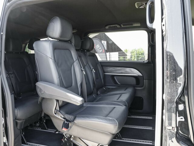 MERCEDES-BENZ EQV 300 Extralang,Avantgarde,8Sitze,2xelektr.Tür - Пассажирский фургон, Электрический фургон: фото 4 MERCEDES-BENZ EQV 300 Extralang,Avantgarde,8Sitze,2xelektr.Tür - Пассажирский фургон, Электрический фургон: фото 4