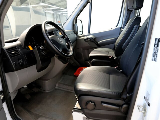 MERCEDES-BENZ Sprinter 316CDI DOKA,Allrad,AHK,Standhzg. - Малотоннажный бортовой грузовик, Грузопассажирский фургон: фото 2 MERCEDES-BENZ Sprinter 316CDI DOKA,Allrad,AHK,Standhzg. - Малотоннажный бортовой грузовик, Грузопассажирский фургон: фото 2