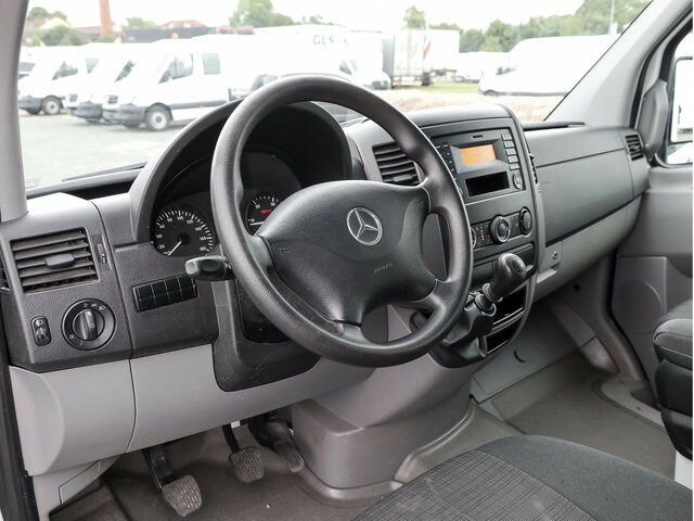 MERCEDES-BENZ Sprinter 316CDI DOKA,Allrad,Klima... - Малотоннажный бортовой грузовик, Грузопассажирский фургон: фото 4 MERCEDES-BENZ Sprinter 316CDI DOKA,Allrad,Klima... - Малотоннажный бортовой грузовик, Грузопассажирский фургон: фото 4