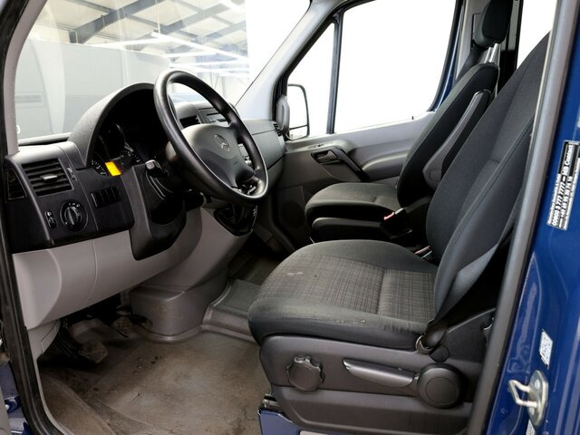 MERCEDES-BENZ Sprinter 316CDI DOKA,Allrad,Klima - Малотоннажный бортовой грузовик, Грузопассажирский фургон: фото 2 MERCEDES-BENZ Sprinter 316CDI DOKA,Allrad,Klima - Малотоннажный бортовой грузовик, Грузопассажирский фургон: фото 2