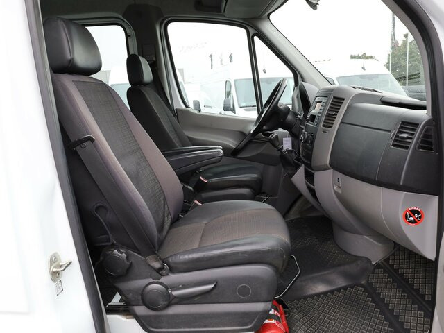 MERCEDES-BENZ Sprinter 316CDI DOKA,Allrad,Klima... - Тентованный фургон, Грузопассажирский фургон: фото 2 MERCEDES-BENZ Sprinter 316CDI DOKA,Allrad,Klima... - Тентованный фургон, Грузопассажирский фургон: фото 2