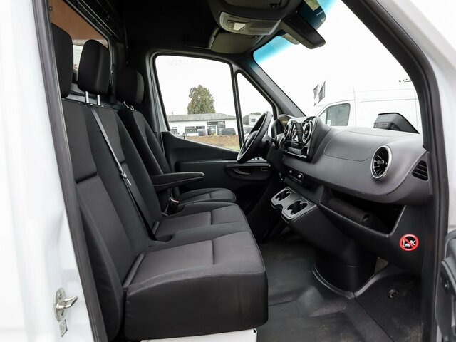 MERCEDES-BENZ Sprinter 317 Maxi,9GTronic,MBUX,Kamera... - Цельнометаллический фургон: фото 3 MERCEDES-BENZ Sprinter 317 Maxi,9GTronic,MBUX,Kamera... - Цельнометаллический фургон: фото 3